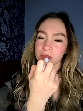 Snapshot of BritgetPsychol chatting on 09/30/25, 03:34 BritgetPsychol online show from 09/30/25, 03:34