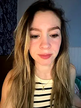 Snapshot of BritgetPsychol chatting on 09/14/25, 02:56 BritgetPsychol online show from 09/14/25, 02:56