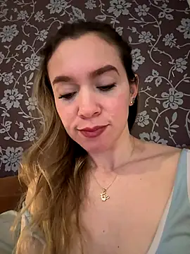 Snapshot of BritgetPsychol chatting on 10/02/25, 02:37 BritgetPsychol online show from 10/02/25, 02:37