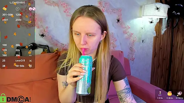 Rina Panic online show from 10/29/25, 01:04