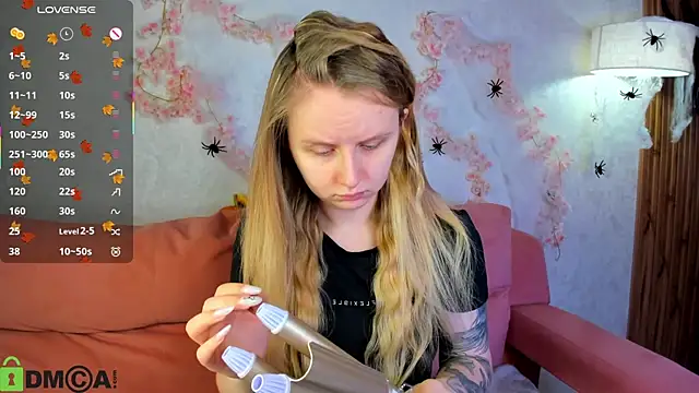 Rina Panic online show from 10/30/25, 01:04