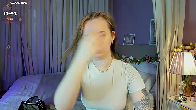 Rina Panic online show from 04/11/26, 01:13