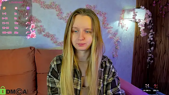 Rina Panic online show from 10/08/25, 12:56