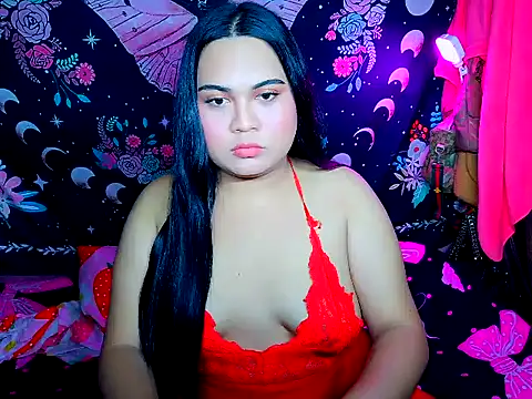 Snapshot of YourThicc_bella chatting on 05/16/26, 10:36 YourThicc bella online show from 05/16/26, 10:36