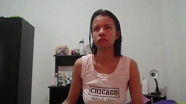 nathaly jones  online show from 07/08/26, 12:17