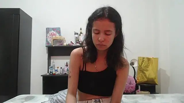 nathaly jones  online show from 06/16/26, 12:27