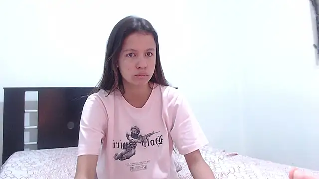 nathaly jones  online show from 09/25/25, 12:22