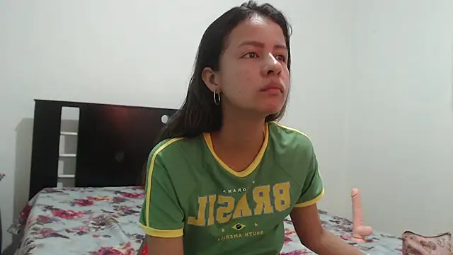 nathaly jones  online show from 11/12/25, 12:09