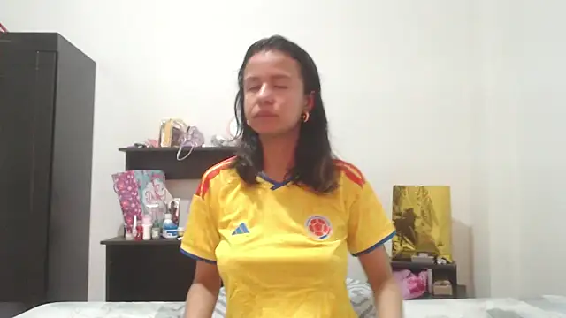 nathaly jones  online show from 06/17/26, 12:26