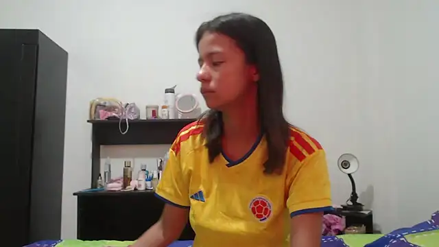 nathaly jones  online show from 06/23/26, 12:14