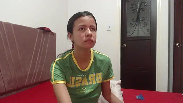 nathaly jones  online show from 12/15/25, 12:33