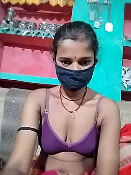 Snapshot of Maya_bhoji chatting on 10/07/25, 12:44 Maya bhoji online show from 10/07/25, 12:44