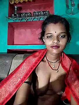 Snapshot of Maya_bhoji chatting on 10/12/25, 11:50 Maya bhoji online show from 10/12/25, 11:50
