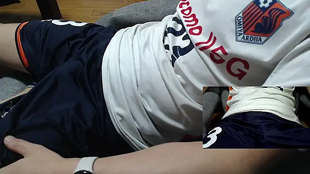 Snapshot of Yasu2000 chatting on 02/07/26, 02:52 Yasu2000 online show from 02/07/26, 02:52