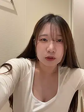  YUNOo0  online show from 02/05/26, 01:07