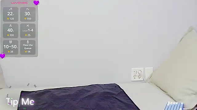 yakee3 online show from 11/30/25, 04:46