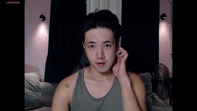 Addictiveboi online show from 11/08/25, 11:41