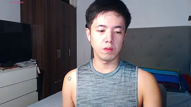 Addictiveboi online show from 02/15/26, 03:51