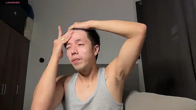 Snapshot of Addictiveboi chatting on 06/01/26, 04:56 Addictiveboi online show from 06/01/26, 04:56