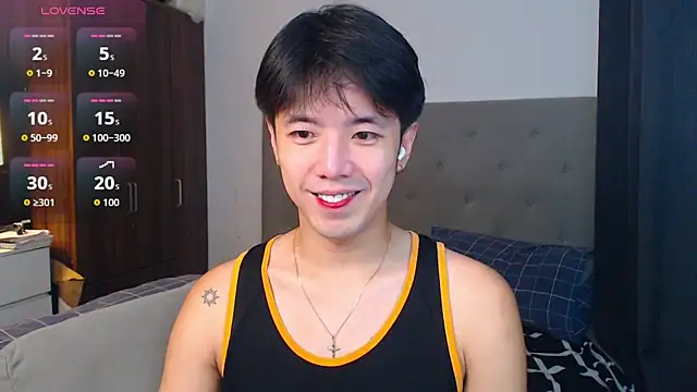 Snapshot of Addictiveboi chatting on 10/04/25, 03:08 Addictiveboi online show from 10/04/25, 03:08