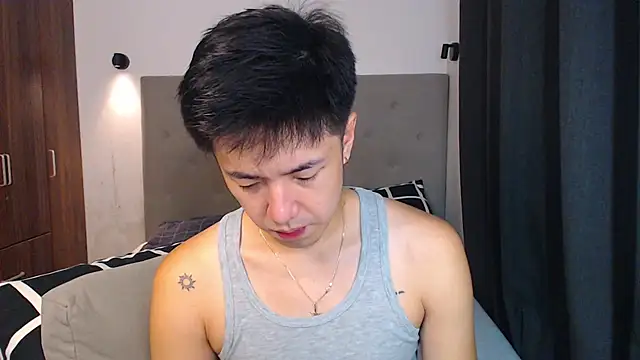 Addictiveboi online show from 12/02/25, 02:12