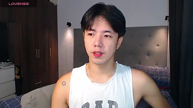 Addictiveboi online show from 11/08/25, 01:20