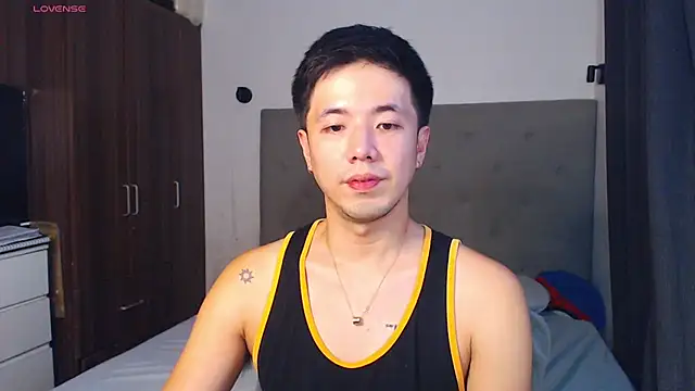 Addictiveboi online show from 04/05/26, 06:09