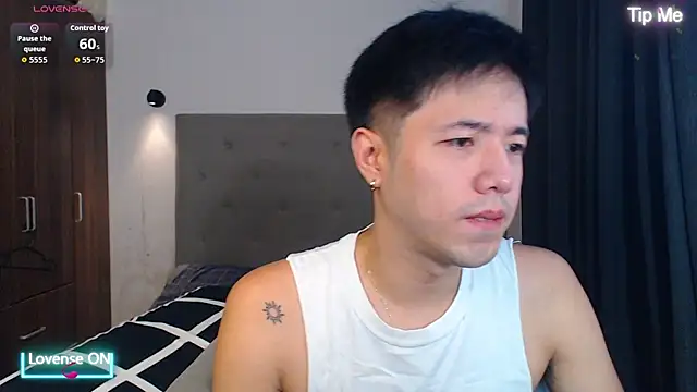 Addictiveboi online show from 11/29/25, 04:23