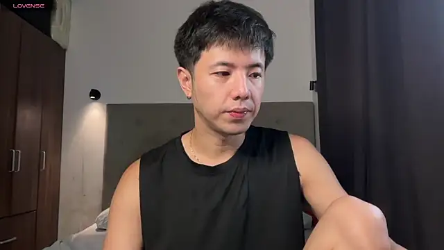 Snapshot of Addictiveboi chatting on 05/22/26, 03:37 Addictiveboi online show from 05/22/26, 03:37