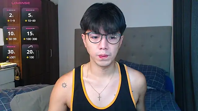 Addictiveboi online show from 10/23/25, 03:27