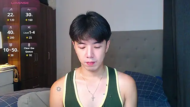 Addictiveboi online show from 10/24/25, 02:43