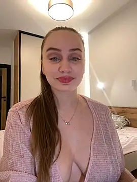 Maribelle Vinnie online show from 02/17/26, 06:05