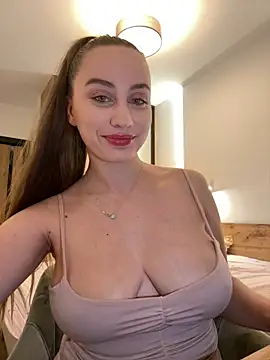 Maribelle Vinnie online show from 03/15/26, 04:58