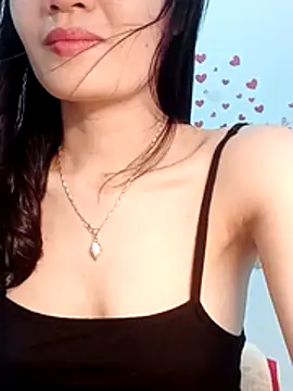 Snapshot of Hinna_x chatting on 07/12/26, 02:12 Hinna x online show from 07/12/26, 02:12
