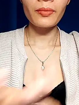 Hinna x online show from 11/08/25, 07:56