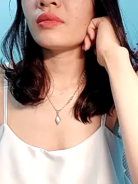 Hinna x online show from 03/08/26, 06:49