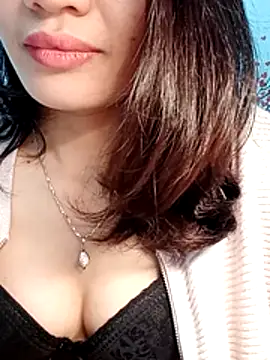 Hinna x online show from 02/25/26, 02:34