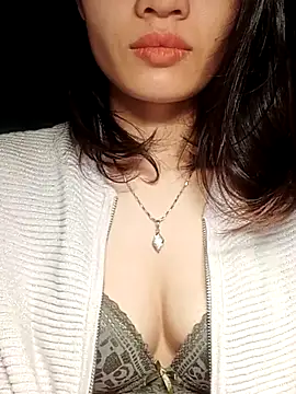 Hinna x online show from 10/27/25, 08:54