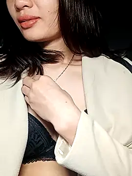 Hinna x online show from 11/25/25, 08:20