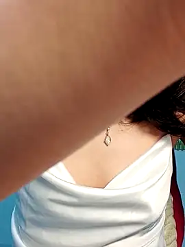 Hinna x online show from 04/13/26, 02:10