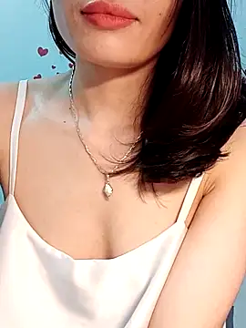 Hinna x online show from 03/25/26, 02:44