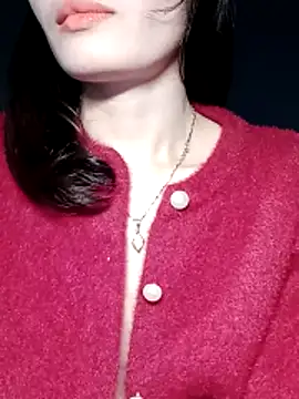 Hinna x online show from 12/18/25, 09:07