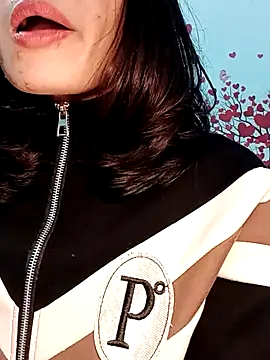 Hinna x online show from 02/13/26, 03:39