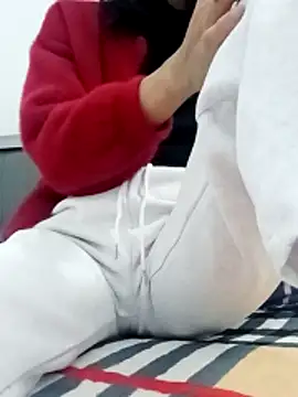 Hinna x online show from 02/14/26, 08:42