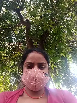 Snapshot of kajalbhabhi44 chatting on 05/03/26, 04:28 kajalbhabhi44 online show from 05/03/26, 04:28