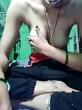 Snapshot of kajalbhabhi44 chatting on 12/14/25, 08:42 kajalbhabhi44 online show from 12/14/25, 08:42