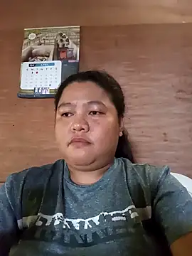 Perfect smile01 online show from 04/19/26, 01:17