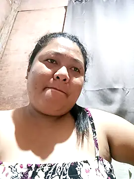 Perfect smile01 online show from 04/19/26, 01:23