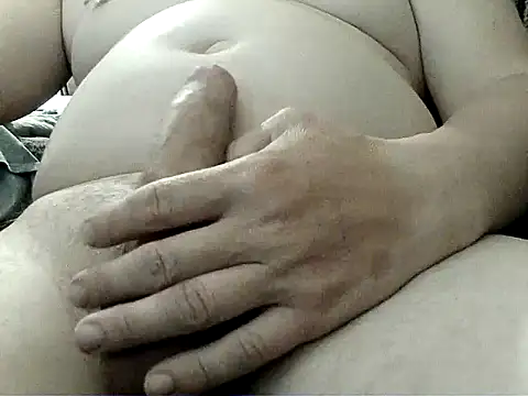 Snapshot of raf1b chatting on 06/07/26, 08:03 raf1b online show from 06/07/26, 08:03
