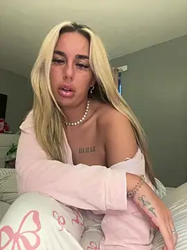 EllieMaeBaby online show from 03/28/26, 06:42